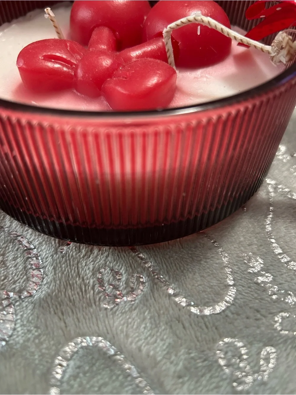 NEW Red Cherry Accent Strawberry Daiquiri Scented Candle-Long Wick Red Jewel Jar